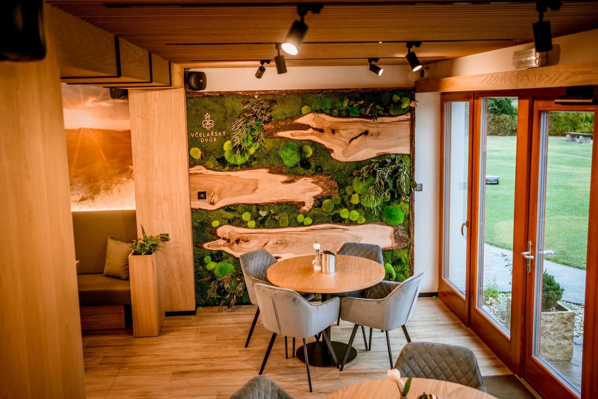 Penzion Vcelarsky Dvur Lednice Extérieur photo
